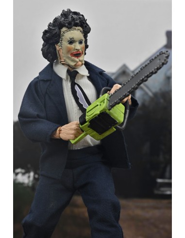 Texas Chainsaw Massacre Clothed...