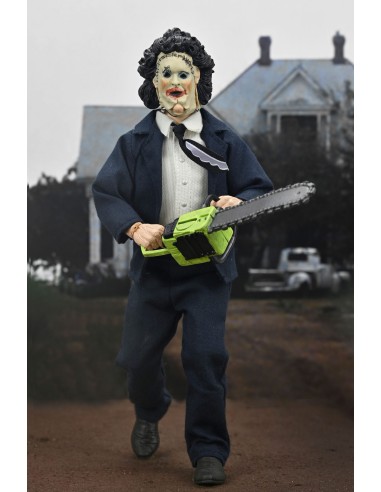 Texas Chainsaw Massacre Clothed...