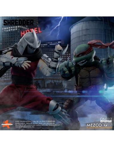 Mezco Toys Shredder Teenage Mutant...