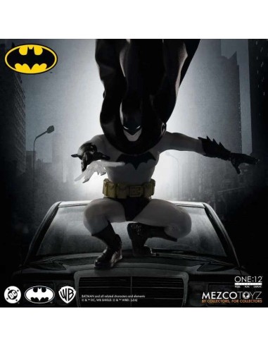 Mezco Toys Batman Tear One Collective...