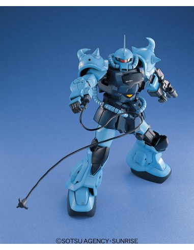 Bandai MS-07B 3 Gouf Custom Master Grade