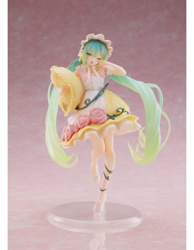 Taito Hatsune Miku Wonderland Figure...