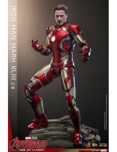 Hot Toys Avengers Age of Ultron Movie...