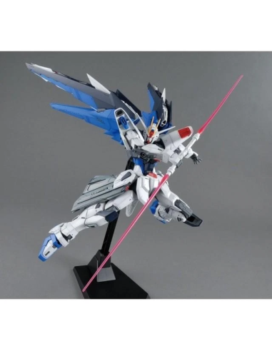 Bandai Gundam Freedom Ver. 2.0 Master...