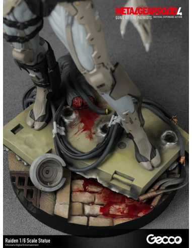 Metal Gear Solid 4 Raiden Guns Of The...