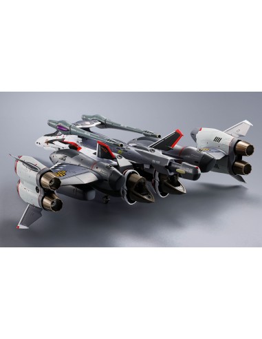 Macross Frontier DX Chogokin Tornado...