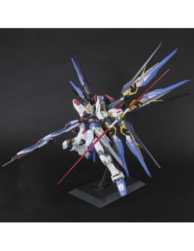 Bandai Gundam Strike Freedom... Bandai Gundam Strike Freedom...