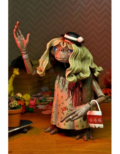 E.T. the Extra-Terrestrial Ultimate...