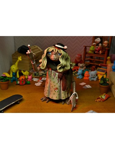 E.T. the Extra-Terrestrial Ultimate...