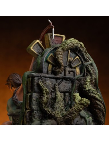 Tomb Raider Deluxe Art Scale Statue... Tomb Raider Deluxe Art Scale Statue...