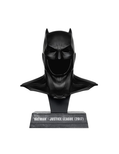 McFarlane Toys Batman DC Direct Mini... McFarlane Toys Batman DC Direct Mini...