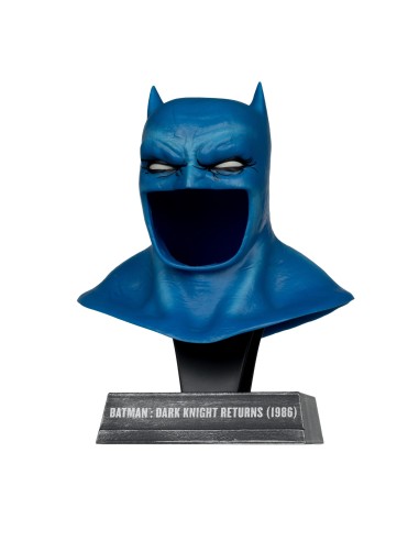McFarlane The Dark Knight Returns DC... McFarlane The Dark Knight Returns DC...