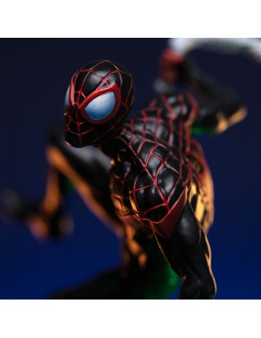 Iron Studios Spider-Man vs. Villains... Iron Studios Spider-Man vs. Villains...