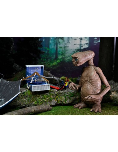 Neca The Extra Terrestrial E.T. Neca The Extra Terrestrial E.T.