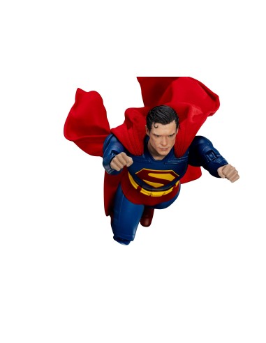 Superman (2025) Action Figure... Superman (2025) Action Figure...
