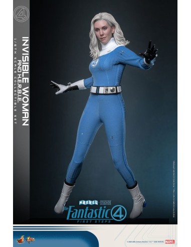 Hot Toys The Fantastic Four First... Hot Toys The Fantastic Four First...