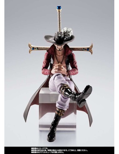 Bandai One Piece Dracule Mihawk...