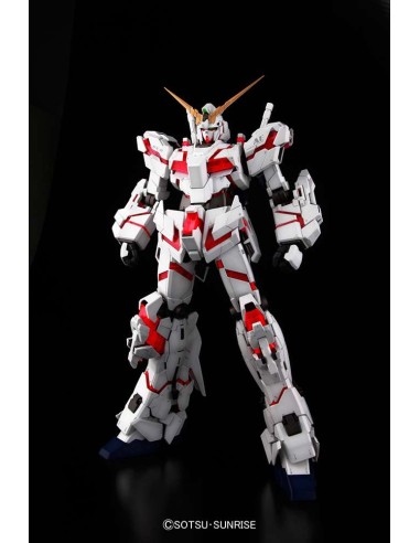 Bandai Gundam Unicorn RX-0 Perfect Grade