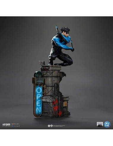 Iron Studios DC Comics Art Scale 1/10... Iron Studios DC Comics Art Scale 1/10...