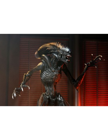 Neca Alie Romulus Scorched Xenomorph