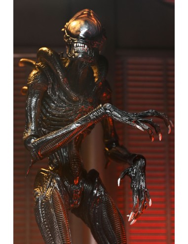 Neca Alie Romulus Scorched Xenomorph