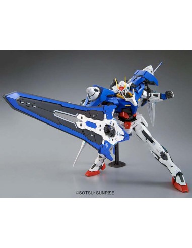 Bandai Gundam 00 XN Raiser Master Grade