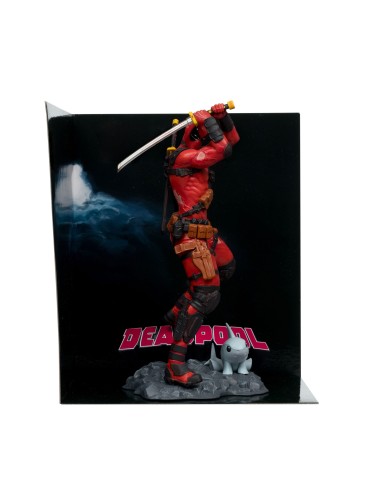 McFarlane Toys Marvel Collection 1/10... McFarlane Toys Marvel Collection 1/10...