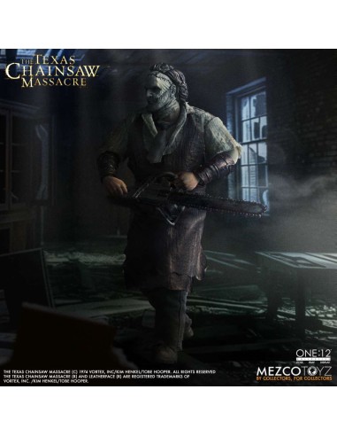 Mezco Toys The Texas Chainsaw... Mezco Toys The Texas Chainsaw...